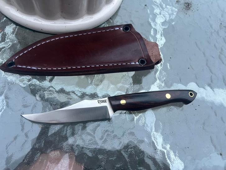 7Forge Kingfisher Mes met Schede, Verzamelen, Militaria | Algemeen, Overige soorten, Mes of Dolk, Overige gebieden, Ophalen of Verzenden