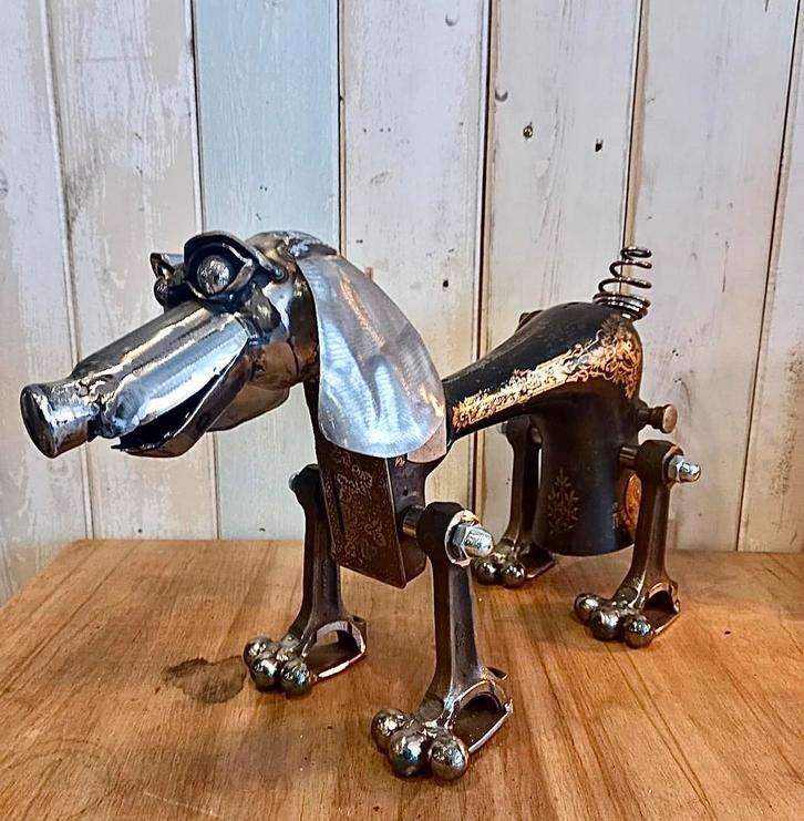 Metalen hond - Singer naaimachine - metal arr - upcycling, Huis en Inrichting, Woonaccessoires | Overige, Ophalen of Verzenden