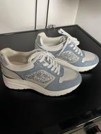 Zeer nette dames gympen maat 39, Ophalen of Verzenden, Zo goed als nieuw, Sneakers of Gympen