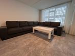 Bank L vorm inclusief hocker, Ophalen, Zo goed als nieuw
