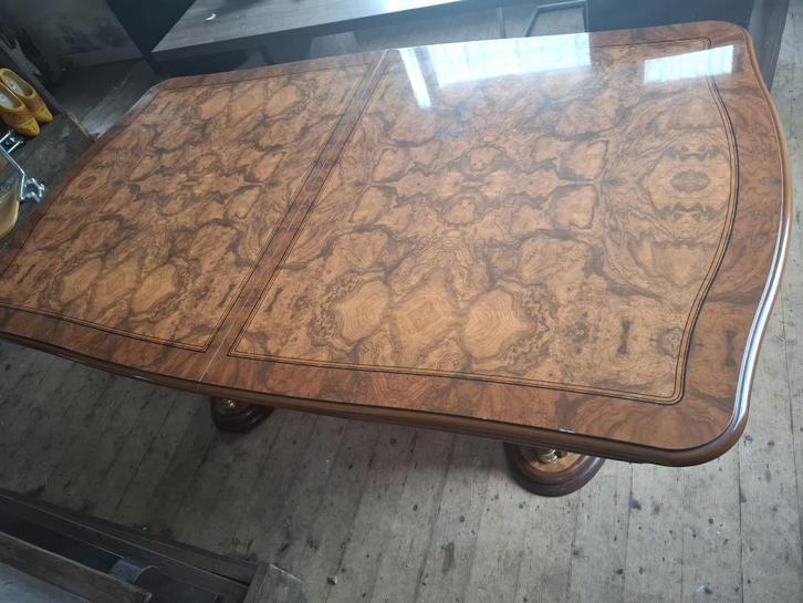 walnotenhouten eettafel, Huis en Inrichting, Tafels | Eettafels, Gebruikt, Vier personen, Rechthoekig, Ophalen