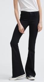 Denham Farrah super flare zwarte stretch jeans mt 26/34, Kleding | Dames, Spijkerbroeken en Jeans, Nieuw, DENHAM, Ophalen of Verzenden