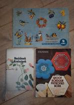 3x boek/blad borduren DMC en 3 Suisses- vintage, Patroon, Gebruikt, Ophalen of Verzenden
