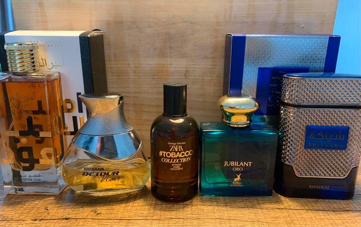 Arabische parfums, Verzamelen, Parfumverzamelingen, Zo goed als nieuw, Parfumfles, Ophalen of Verzenden