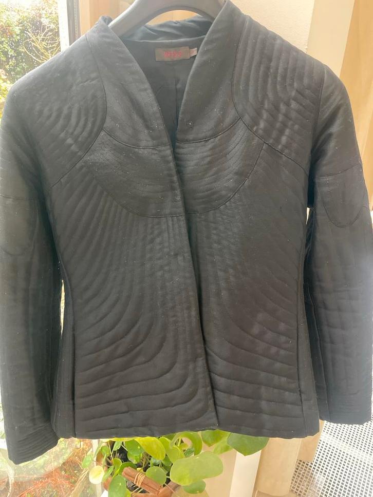 Reiss Zwart Jasje Maat 38/40, Kleding | Dames, Jasjes, Kostuums en Pakken, Zo goed als nieuw, Jasje, Maat 38/40 (M), Zwart, Ophalen of Verzenden
