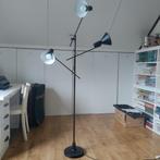 Staande lamp, Huis en Inrichting, Lampen | Vloerlampen, Ophalen, Zo goed als nieuw, Metaal, 150 tot 200 cm
