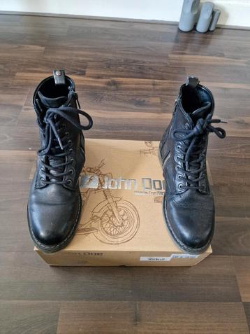 John Doe woman boots size 39 beschikbaar voor biedingen