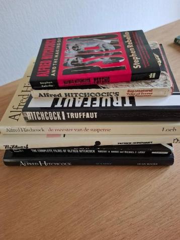 Collectie van 7 boeken over Alfred Hitchcock beschikbaar voor biedingen