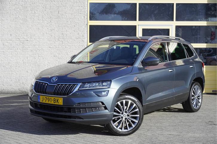 Skoda Karoq 1.5 TSI ACT 150PK! Automaat Business Edition BJ2, Auto's, Skoda, Te koop, Karoq, ABS, Achteruitrijcamera, Airbags