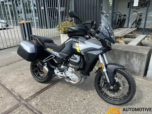 Moto Guzzi Stelvio 2024 | 4483km |Eerste eigenaar | Nieuwsta, Motoren, Motoren | Moto Guzzi, Bedrijf, Toermotor, meer dan 35 kW