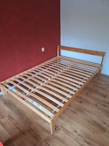 Ikea bed - afbeelding 1