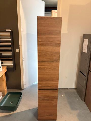 Badkamer Hoge kast