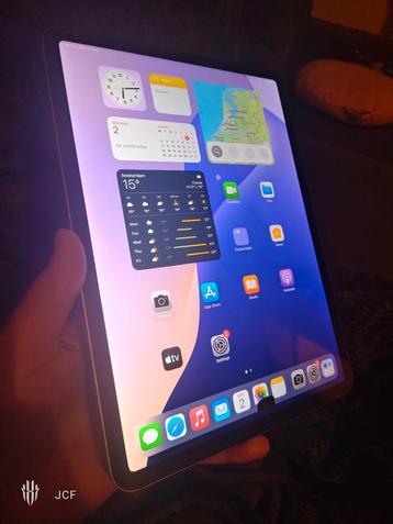 iPad Pro 11" M2 128GB (defect touchscreen+face ID) beschikbaar voor biedingen