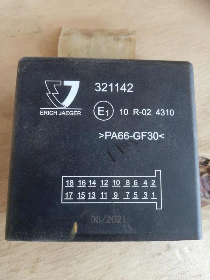 BMW E46 Trekhaak Relais Module Erich Jaeger 321142, Auto-onderdelen, Elektronica en Kabels, BMW, Gebruikt, Ophalen of Verzenden