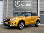 Suzuki Vitara 1.0 111PK TwoTone,Navi,Clima,Cruise,Isofix,Sto, Voorwielaandrijving, Stof, Gebruikt, USB