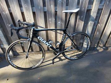 Giant TCR Carbon Ultegra Racefiets beschikbaar voor biedingen