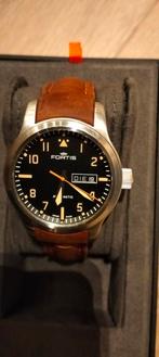 FORTIS AEROMASTER OLD RADIUM DAY/DATE, Ophalen of Verzenden, Zo goed als nieuw, Leer, Overige merken