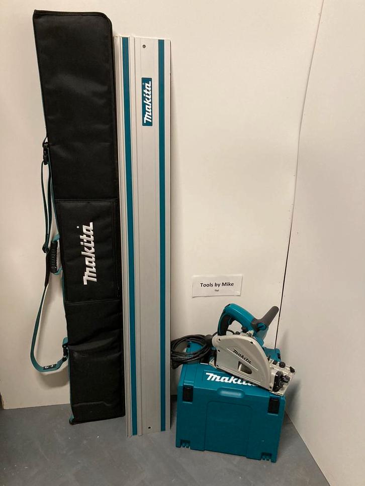Makita sp6000j invalzaag set, Doe-het-zelf en Verbouw, Gereedschap | Zaagmachines, Zo goed als nieuw, Invalzaag, 1200 watt of meer