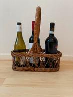 Rieten mand voor wijn, in nieuwstaat, Huis en Inrichting, Woonaccessoires | Wijnrekken, Ophalen of Verzenden, Zo goed als nieuw