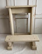 Brocante oud wit houten bidstoeltje, Ophalen of Verzenden