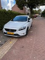 Volvo V40 1.6 D2 R-design 2013 Wit, Auto's, Voorwielaandrijving, 4 cilinders, Wit, Origineel Nederlands