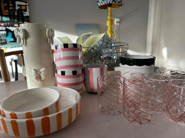 Leuk pakket servies bekers glazen schalen vaas, Huis en Inrichting, Keuken | Servies, Zo goed als nieuw, Kop(pen) en/of Schotel(s)