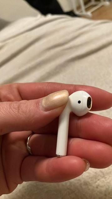 2x Apple Airpod gen 1 rechts  beschikbaar voor biedingen