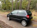 Volkswagen Fox 1.2 nieuwe apk, motorstoring, Auto's, Volkswagen, Voorwielaandrijving, Stof, 54 pk, Zwart