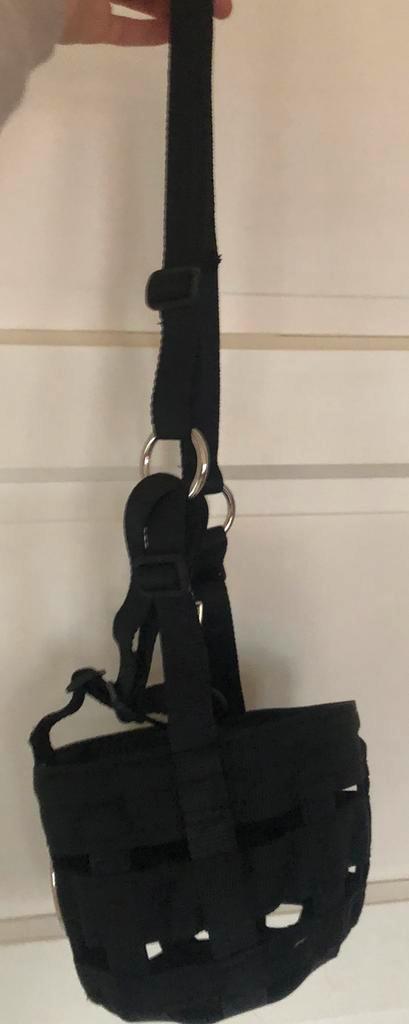 NIEUW! Zwart graasmasker mt full, Dieren en Toebehoren, Paarden en Pony's | Hoofdstellen en Tuigage, Nieuw, Recreatie, Verzenden