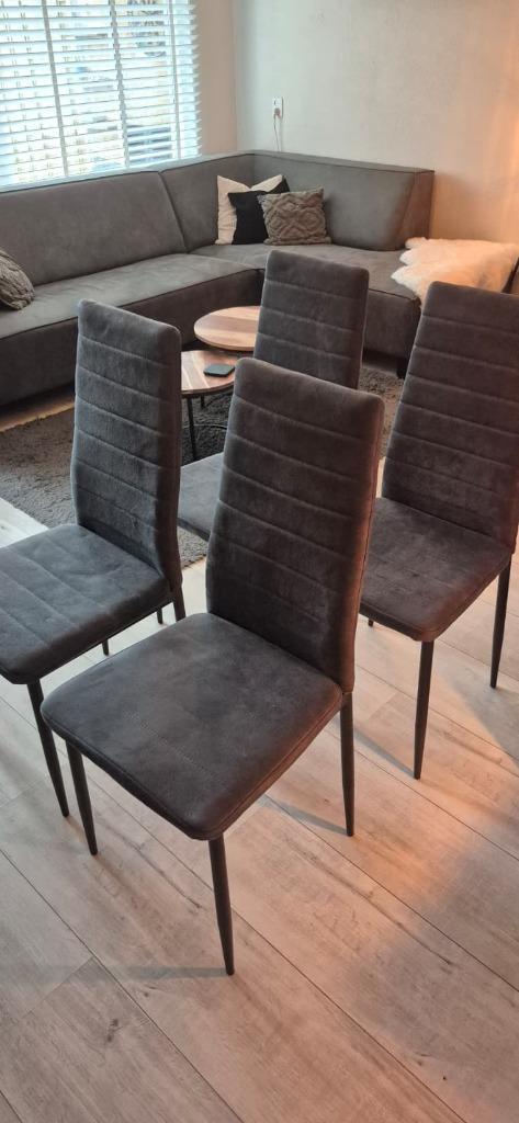 4 eetkamerstoelen (grijs), Huis en Inrichting, Stoelen, Gebruikt, Vier, Metaal, Stof, Grijs, Ophalen