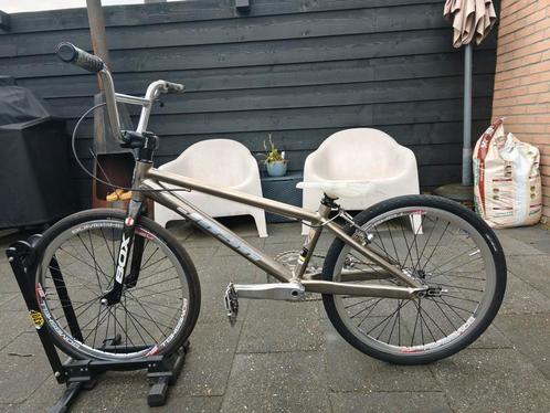 BMX Josh Titanium Expert XL, Fietsen en Brommers, Fietsen | Crossfietsen en BMX, Zo goed als nieuw, Aluminium, Ophalen