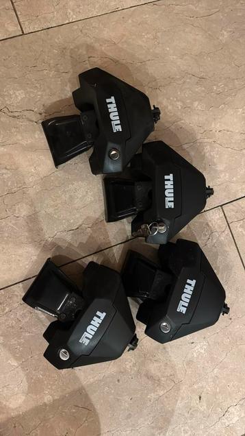 Thule Evo Clamp (7105) incl kit (145061) beschikbaar voor biedingen