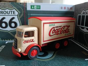 Mack AHL toys Coca Cola, schaal 1: 64 beschikbaar voor biedingen