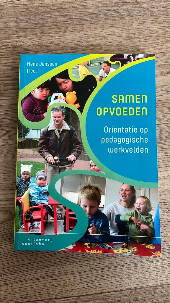 Samen opvoeden, Boeken, Wetenschap, Zo goed als nieuw, Sociale wetenschap, Ophalen of Verzenden