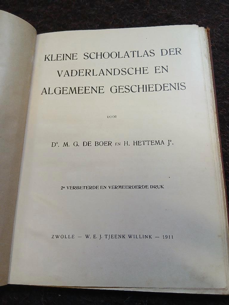 3x schoolatlas 1911 1964 1967 en div. andere atlassen/boeken, Boeken, Atlassen en Landkaarten, Gelezen, Overige atlassen, Wereld