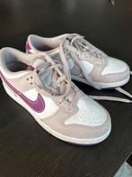 Nike Schoenen Meisje Maat 35, Beige, Nike, Ophalen of Verzenden, Sneakers of Gympen