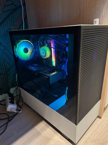 Game pc Ryzen 7, 32GB, radeon 9060XT 16GB beschikbaar voor biedingen