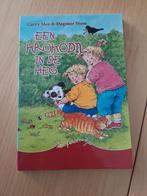 Een Krokodil in de Heg - Carry Slee & Dagmar Stam, Ophalen of Verzenden, Gelezen