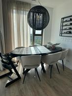 Ovale zwarte eettafel, Huis en Inrichting, Ophalen, 100 tot 150 cm, 200 cm of meer, Zo goed als nieuw