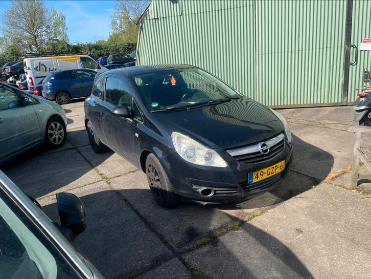 Te koop Opel Corsa in onderdelen, Auto-onderdelen, Overige Auto-onderdelen, Opel, Gebruikt, Ophalen of Verzenden