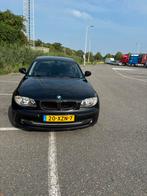 BMW 1-Serie 2.0 118I 5DR 2010 Zwart, Auto's, 1-Serie, 65 €/maand, Achterwielaandrijving, 1995 cc