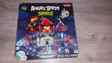 Angry Birds spel - mens erger je niet beschikbaar voor biedingen