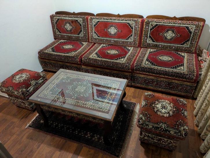Turkse Eethoek met Tafel en Krukjes, Huis en Inrichting, Banken | Complete zithoeken, Gebruikt, Hout, Stof, Ophalen of Verzenden