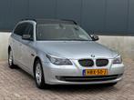 BMW 5-serie Touring 523i Executive AUTOMAAT PANO/NAVI/LEDER/, Achterwielaandrijving, Gebruikt, Zwart, Leder