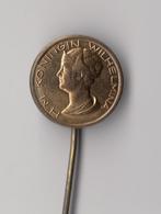 Koningin Wilhelmina Hare Majesteit speldje, Verzamelen, Speldjes, Pins en Buttons, Gebruikt, Niet vindbaar, Niet vindbaar, Speldje of Pin
