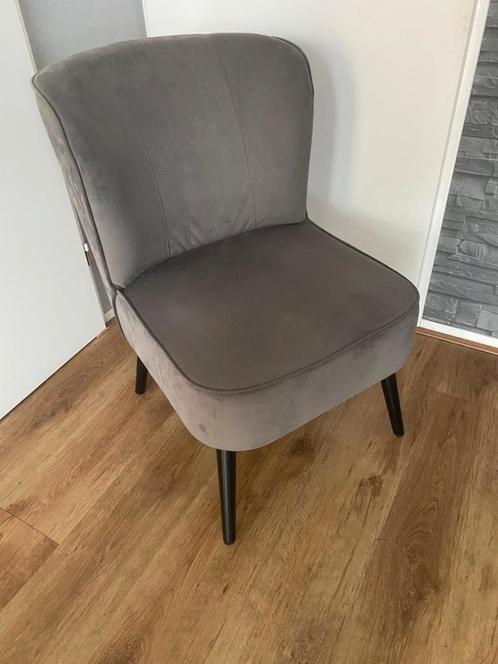 Grijze fauteuil stoel, Huis en Inrichting, Stoelen, Zo goed als nieuw, Eén, Grijs, Ophalen