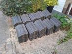 Dakpannen 200 stuks, Doe-het-zelf en Verbouw, Dakpannen en Dakbedekking, Ophalen, Steen of Klei, Zwart, Zo goed als nieuw