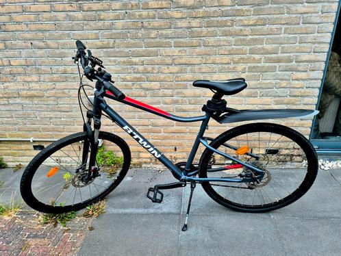B'TWIN Rockrider ST100 – Mountain Bike (Very Good Condition), Fietsen en Brommers, Fietsen | Crossfietsen en BMX, Zo goed als nieuw