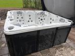 FOX Spa Prisma 5 persoons Jacuzzi. In uitstekende staat!, Tuin en Terras, Bubbelbaden en Hottubs, Ophalen, Gebruikt, Filter, Vast