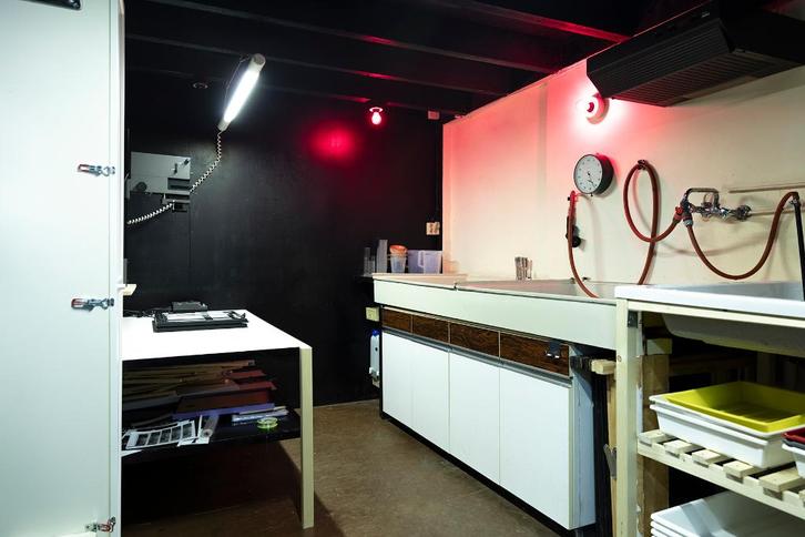 Donkere Kamer doka fotografie huren in Rotterdam, Audio, Tv en Foto, Fotografie | Fotostudio en Toebehoren, Zo goed als nieuw